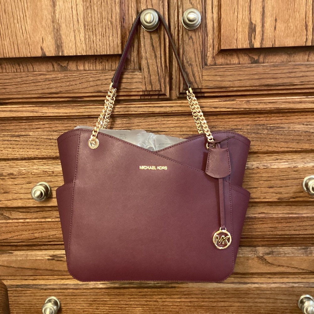 Michael Kors Jet Set Travel Chain Shoulder Leather Tote